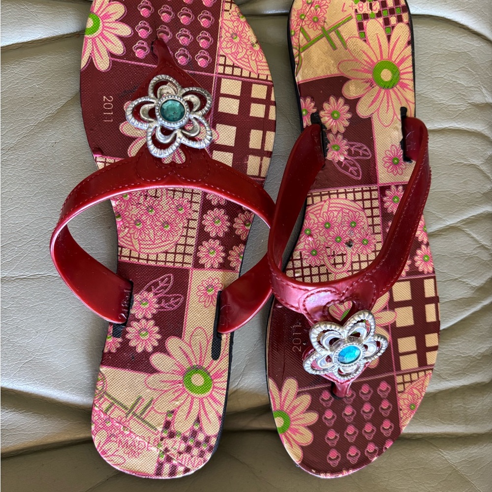 Spor Red Floral Sandals